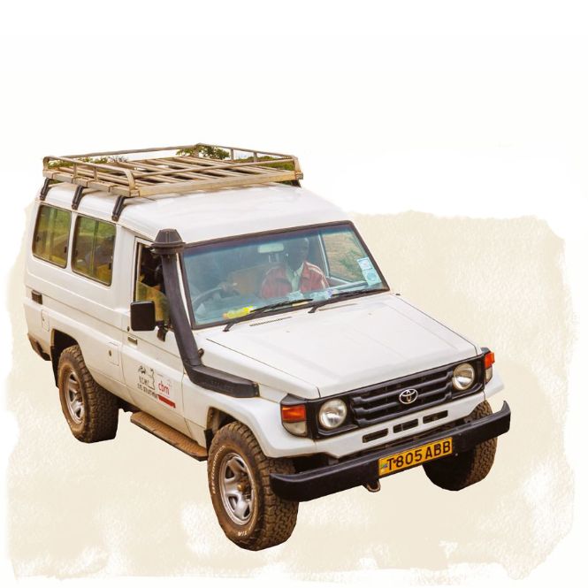 Jeep, mit dem dank Spenden-Geschenk Ausseneinsatz Menschen in abgelegenen Gegenden erreicht werden.